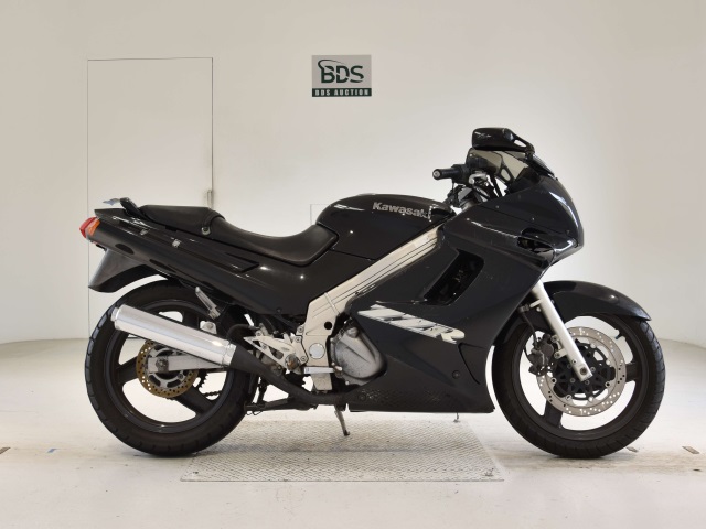Kawasaki ZZ-R250 2005
