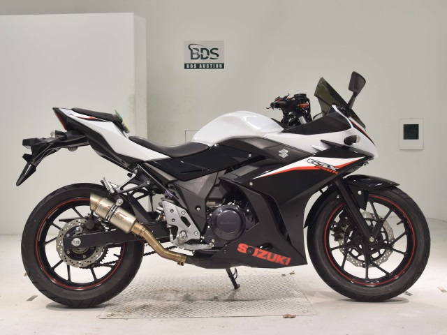 Suzuki GSX250R