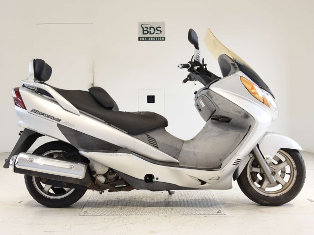 Suzuki SKYWAVE 400 2004