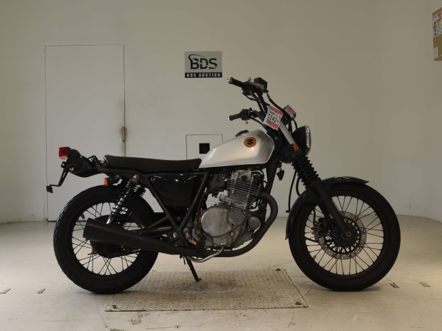 Suzuki GRASSTRACKER BIGBOY 2000