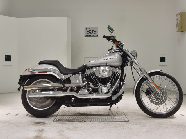 HD DEUCE FXSTD1450 2006