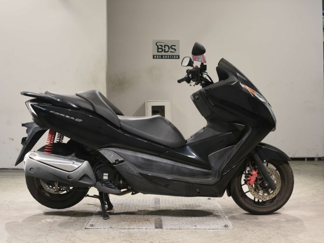 Honda FORZA SIA 2016