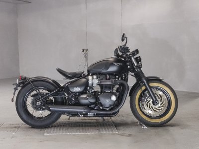 Triumph BONNEVILLE BOBBER 2017