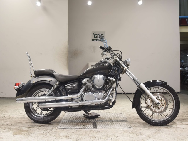 Yamaha DRAGSTAR XVS250 2005