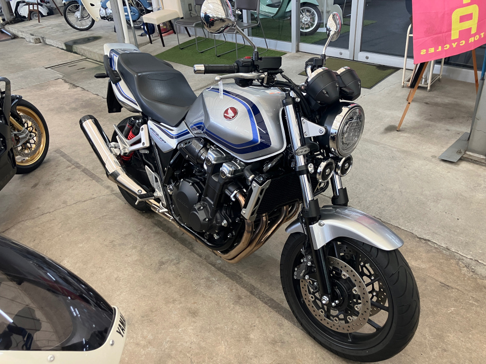 Honda CB1300SFA 2023