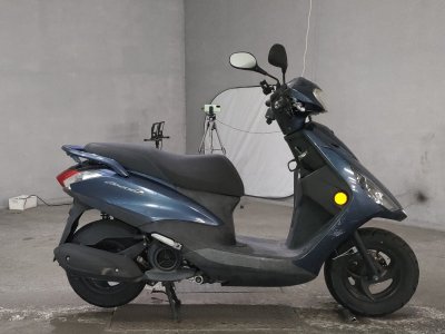 Yamaha AXIS Z 2017