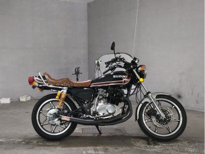 Suzuki GS400E 2023