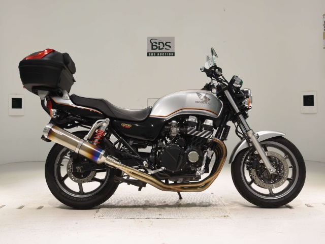 Honda CB750SF 2008