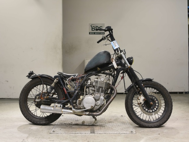 Yamaha SR400 2001