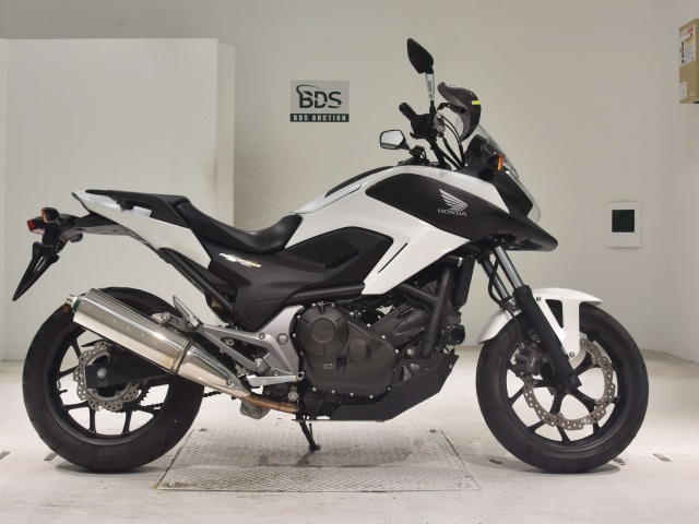 Honda NC750X 2015