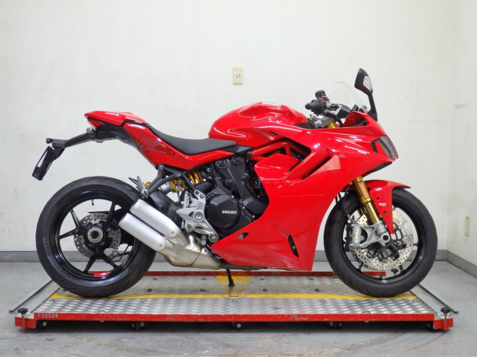 Ducati Supersport 950S 2021