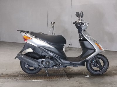Suzuki ADDRESS V125
