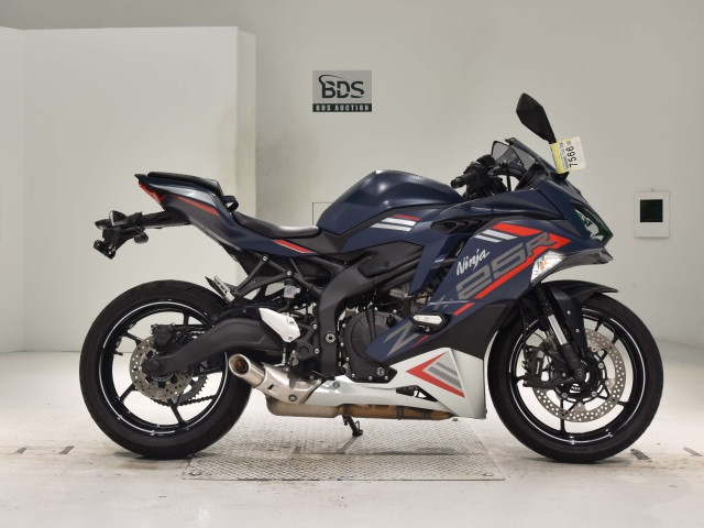 Kawasaki NINJA ZX-25R 2022