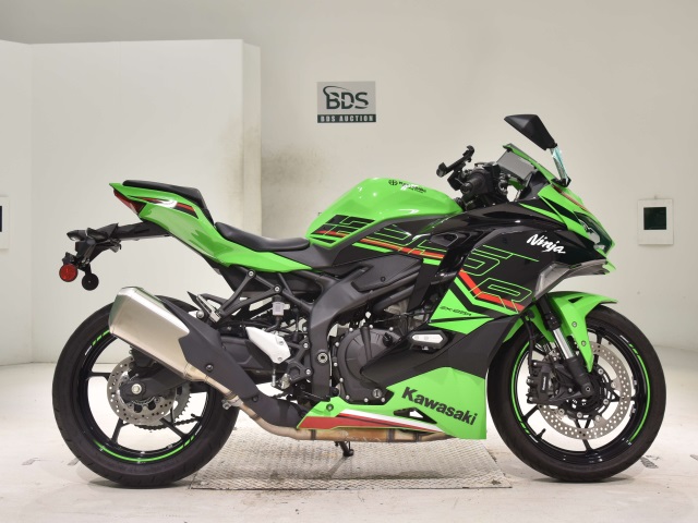 Kawasaki NINJA ZX-25R 2023