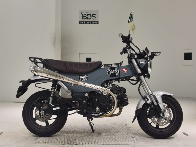 Honda DAX125 2022