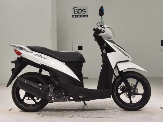 Suzuki ADDRESS V110