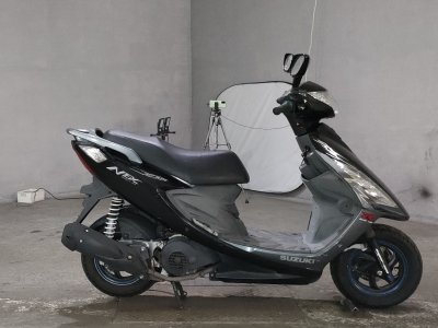 Suzuki GSR125NEX 2012