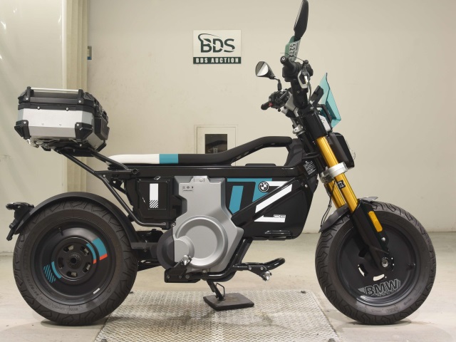 BMW ce02 2024
