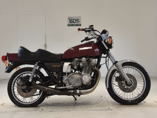 Suzuki GS750