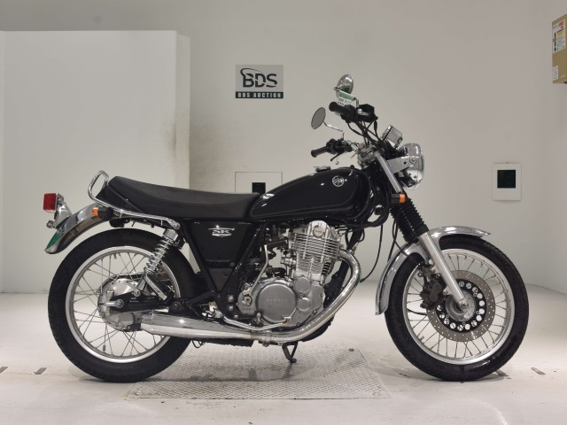 Yamaha SR400 2017