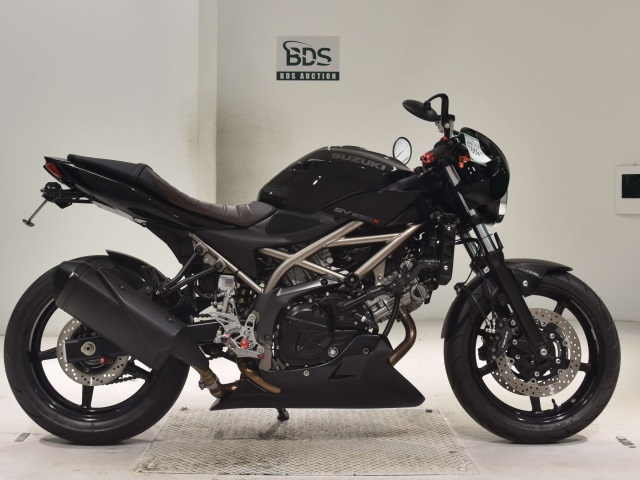 Suzuki SV650X 2022