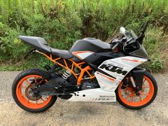 KTM RC 390 2016
