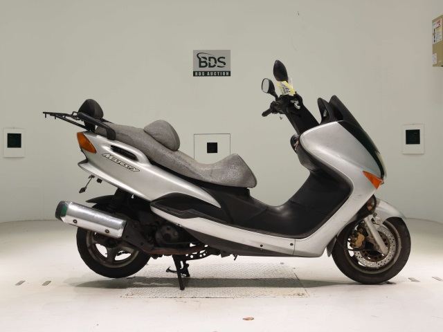 Yamaha MAJESTY 125