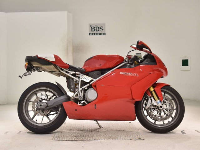 Ducati 999S 2005
