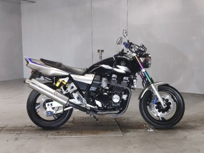 Yamaha XJR400 2003