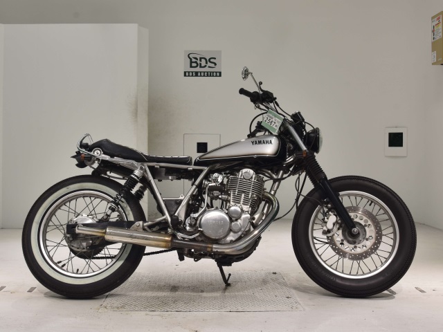 Yamaha SR400 2008