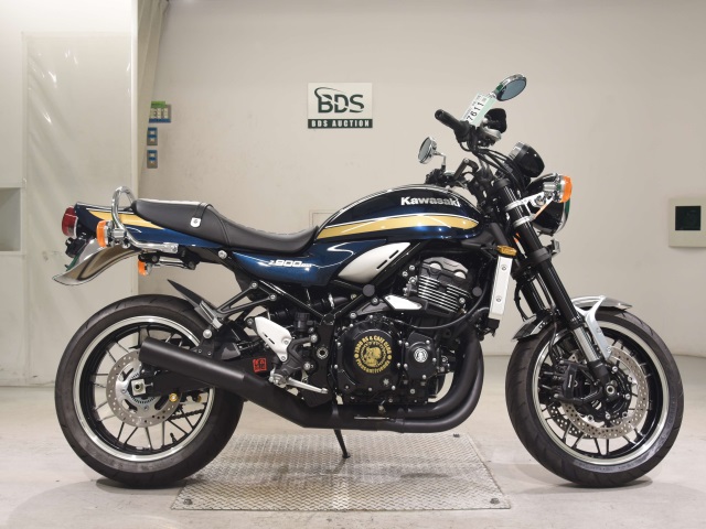 Kawasaki Z900RS 2022