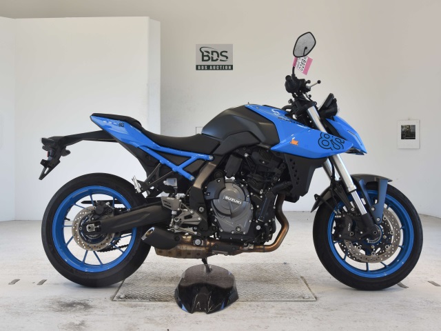 Suzuki GSX-8S 2023