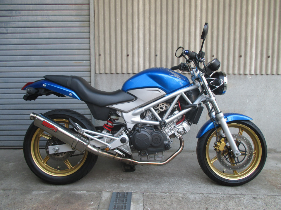 Honda VTR250 2011