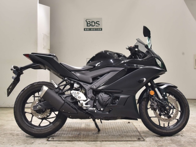 Yamaha YZF-R25A