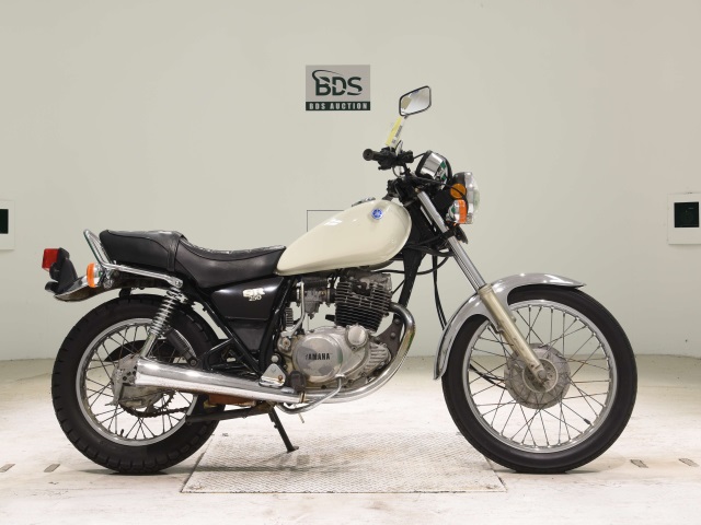 Yamaha SR250