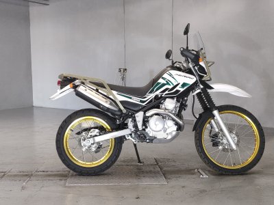 Yamaha SEROW XT250