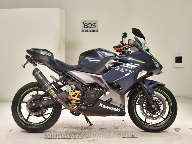 Kawasaki NINJA400 2021