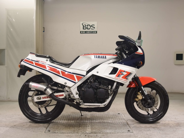 Yamaha FZ400R 1985