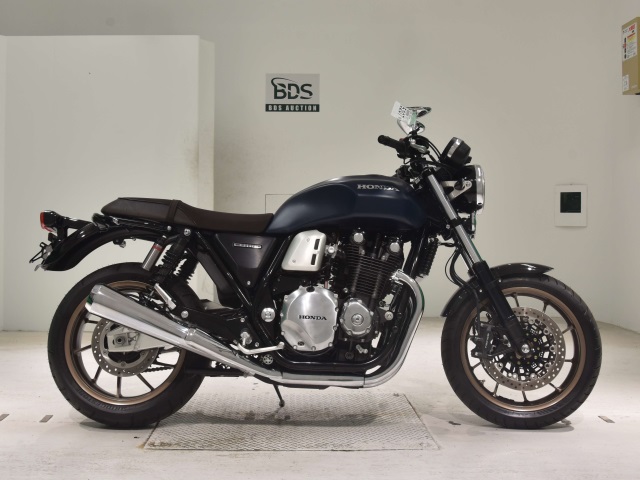Honda CB1100RS 2022
