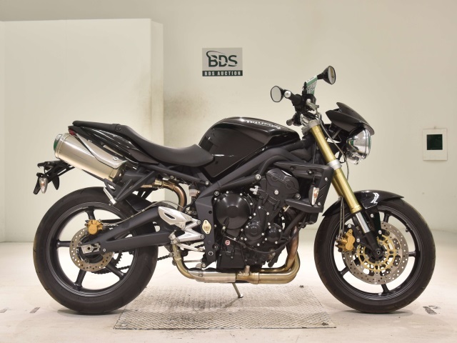 Triumph STREET TRIPLE 2008