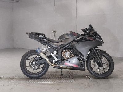 Honda CBR400R 2020