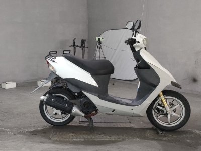 Suzuki SEPIA ZZ