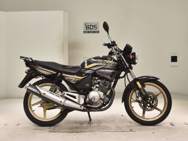 Yamaha YBR125SP 2012
