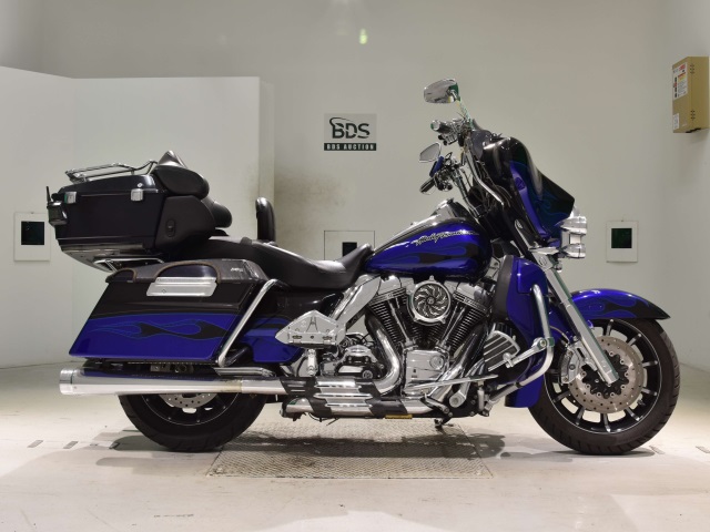 HD STREET GLIDE FLHXS1870 2011