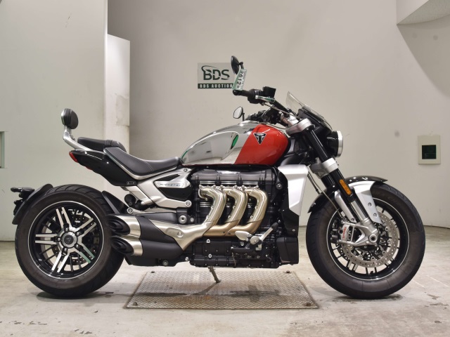 Triumph ROCKET III GT 2023