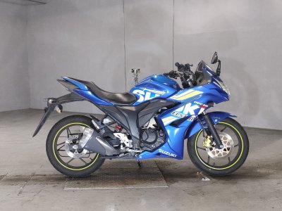 Suzuki GIXXER150 2018