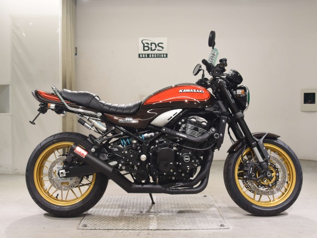 Kawasaki Z900RS 2022