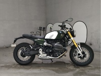 BMW R NINE T 2024