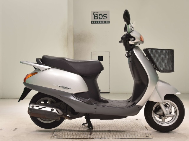 Honda LEAD100 2001