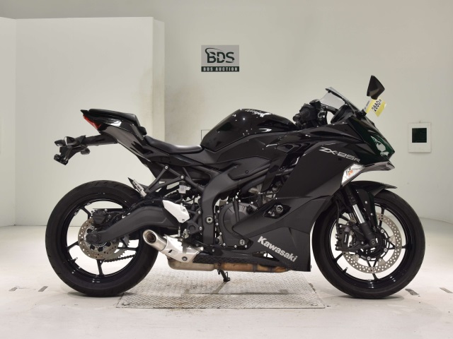 Kawasaki NINJA ZX-25R 2022